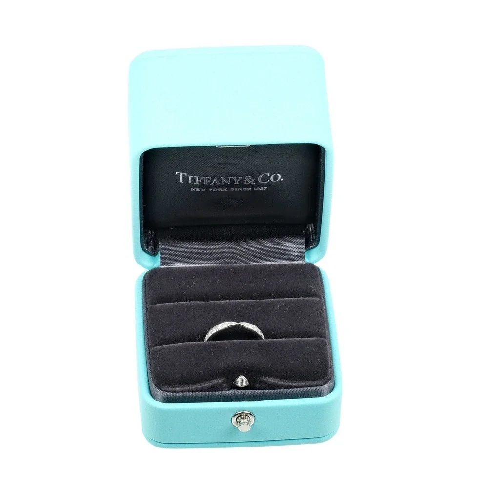 TIFFANY Silver Diamond Ring